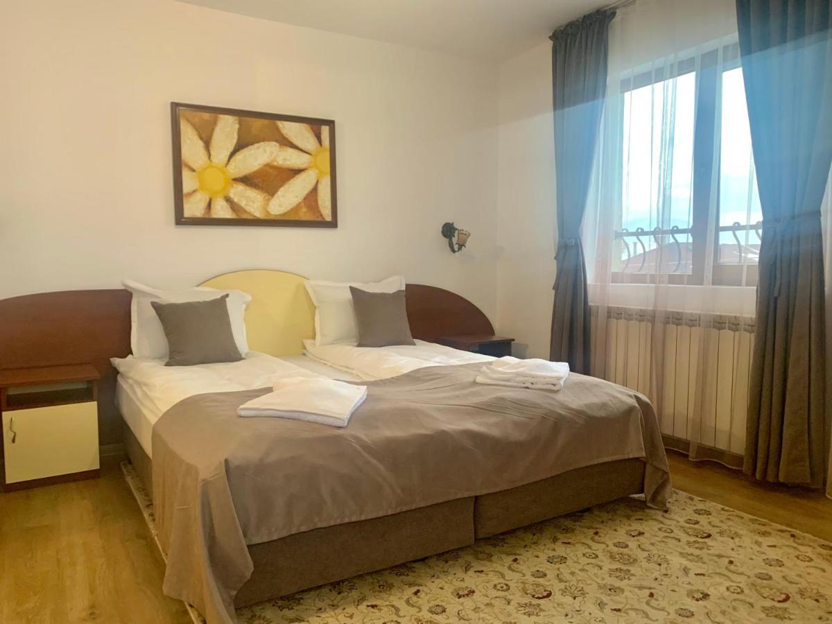 Honey House Hotel Banszko Kültér fotó