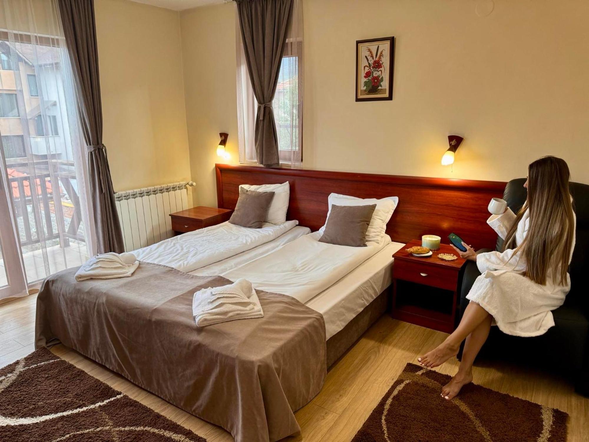 Honey House Hotel Banszko Kültér fotó