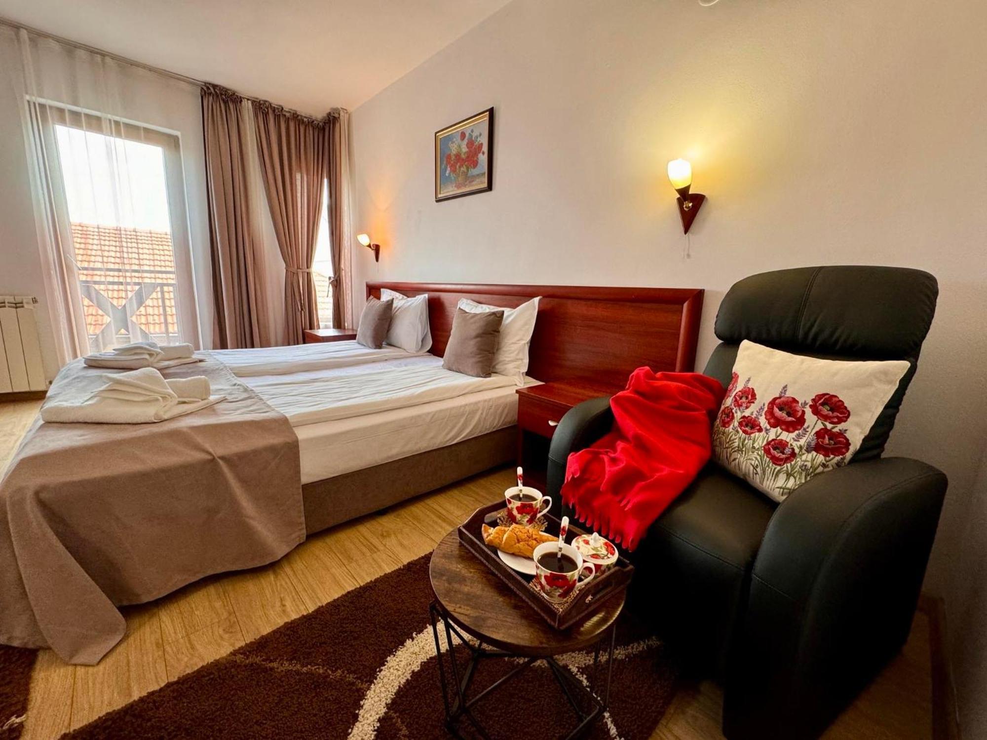Honey House Hotel Banszko Kültér fotó